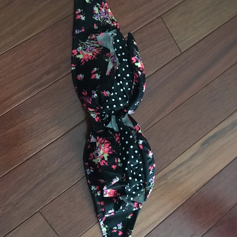Victoria secret bikini size 32C